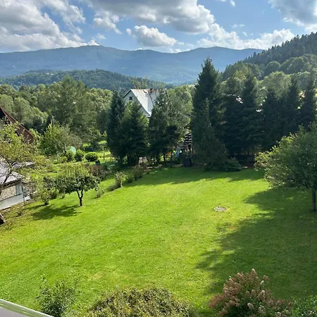Dom Pod Cuplikiem Guest house *